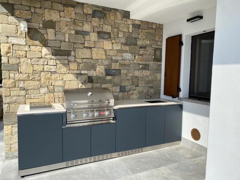 outdoor-kitchens-cucine-da-esterno-in-acciaio-modulari