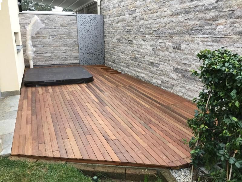 abitazione-privata-terrazza-esterna-realizzata-in-legno-ipe